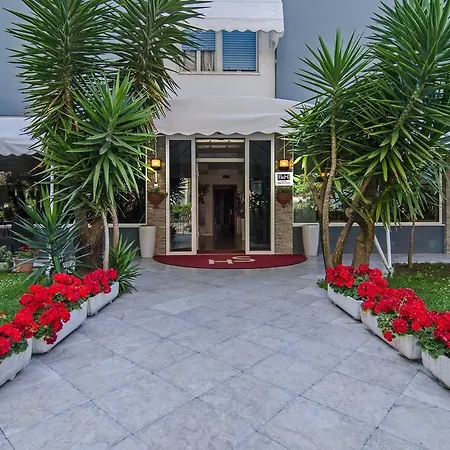 Scandinavia Hotel Marina di Massa