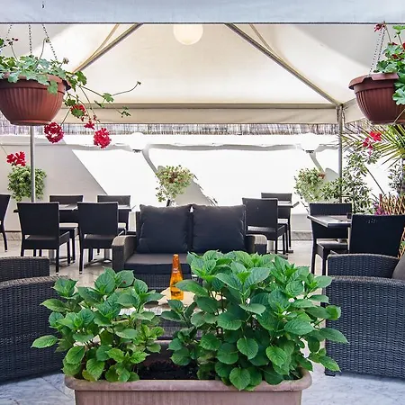 Scandinavia Hotel