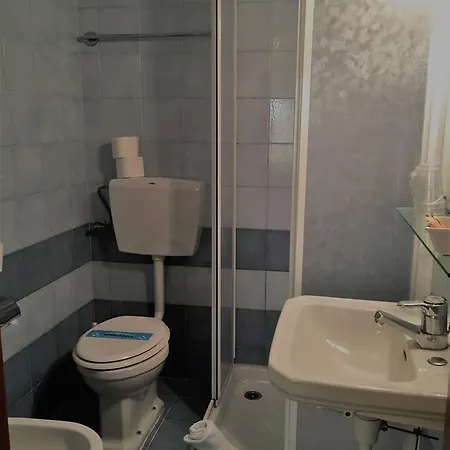 Scandinavia Hotel 3*